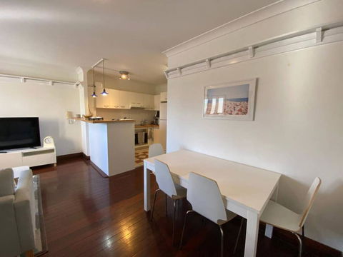 Brisbane City Apartment Atop Victoria Park - Whitsundays Accommodation 2