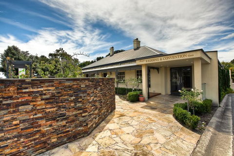 Brooklands Of Mornington - Whitsundays Accommodation 1