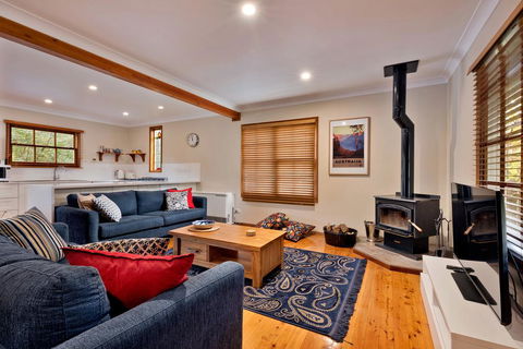 Bunyip Cottage - Whitsundays Accommodation 2