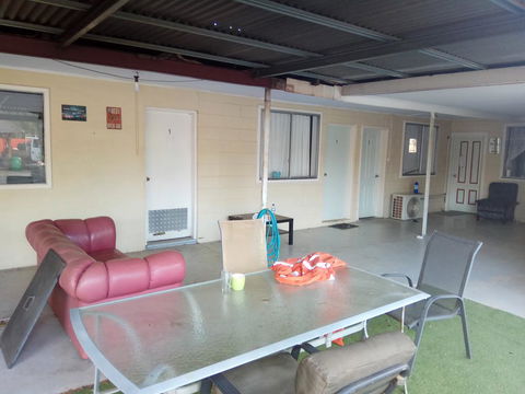 Burt St Gardens - Whitsundays Accommodation 1