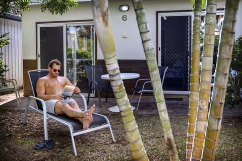 Bush Village Holiday Cabins - Whitsundays Accommodation 3