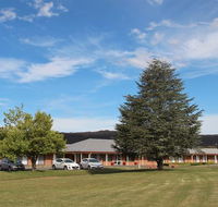 Bushman's Motor Inn - Whitsundays Accommodation