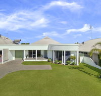Busselton Beach House - Whitsundays Accommodation