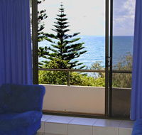 By The Sea Unit 3 13 Esplanade Kings Beach - Whitsundays Accommodation