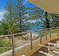 By The Sea Unit 4 13 Esplanade Kings Beach - Whitsundays Accommodation