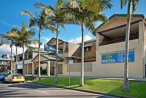 Byron Bayside Central Studio Apartments - Whitsundays Accommodation 0