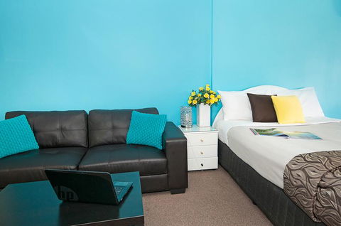 Byron Bayside Central Studio Apartments - Whitsundays Accommodation 1