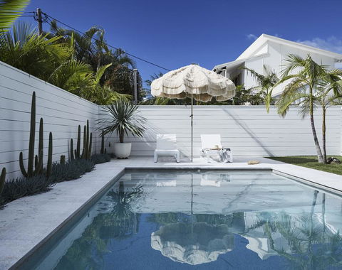 Byron Beach Abodes - Whitsundays Accommodation 0