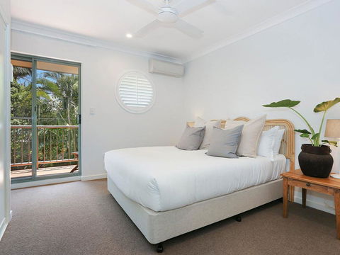 Byron Beachside 8 - Whitsundays Accommodation 2