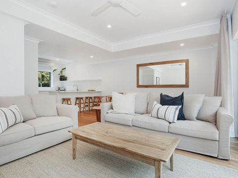 Byron Beachside 8 - Whitsundays Accommodation 0