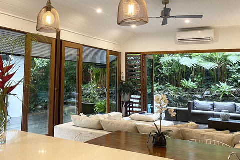 Byron By The Sea - Whitsundays Accommodation 0