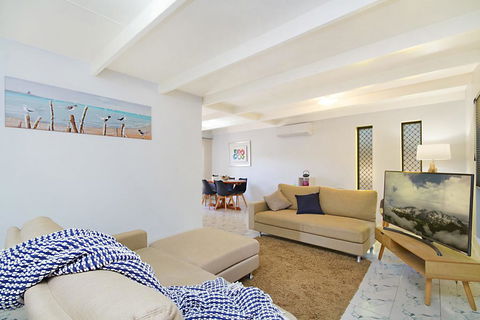 Caba Shack - Whitsundays Accommodation 1