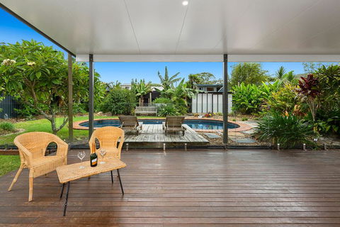 CABARITA BEACH HOUSE 53 - Whitsundays Accommodation 0