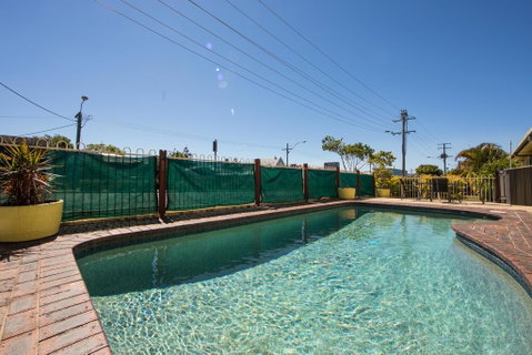 Caboolture Motel - Whitsundays Accommodation 1