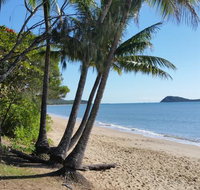 Cairns Northern Beaches Holiday Retreat - Whitsundays Accommodation