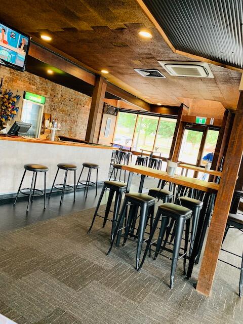 Caledonian Hotel Motel - Whitsundays Accommodation 0