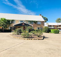 Campbelltown Colonial Motor Inn - Whitsundays Accommodation
