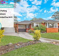 CAMPBELLTOWN HOLIDAY HOME 3 BED  FREE PARKING NCA039 - Whitsundays Accommodation