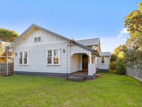 Cape Hays - Whitsundays Accommodation 0
