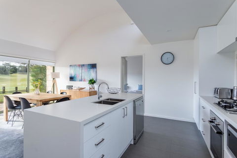 Cape Schanck Golf Getaway - Whitsundays Accommodation 1