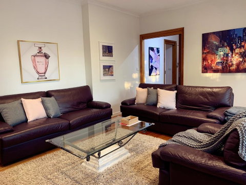 Capelink Lodge - Whitsundays Accommodation 1