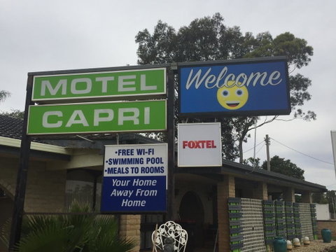 Capri Motel - Whitsundays Accommodation 0