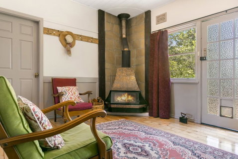 Carinya Cottage - Whitsundays Accommodation 0