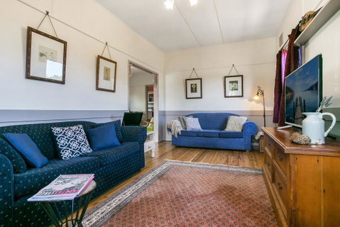 Carinya Cottage - Whitsundays Accommodation 2