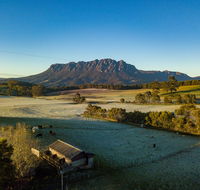 Carinya Farm Holiday Retreat - Whitsundays Accommodation