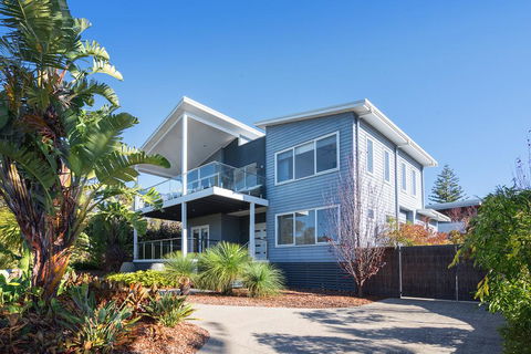 CASA AZZURRA - Whitsundays Accommodation 1