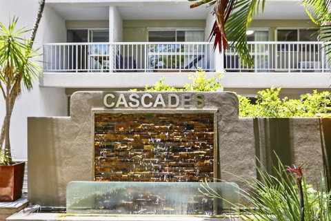 Cascades - Whitsundays Accommodation 1