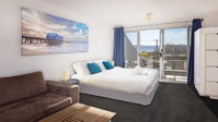 Cascades 7- Centrally located with beautiful views