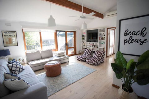 CASTAWAY - Whitsundays Accommodation 1