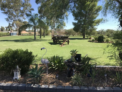 Castlereagh Motor Inn - Whitsundays Accommodation 0