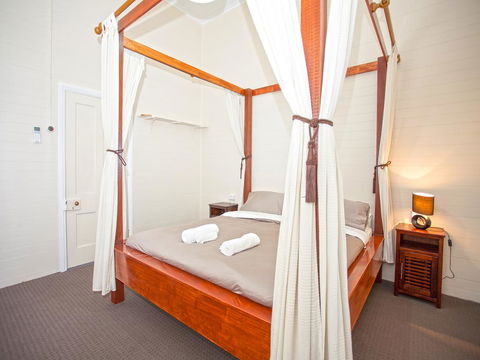 CBD Holiday Home - Whitsundays Accommodation 0