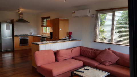 Cedar Lookout - Whitsundays Accommodation 2