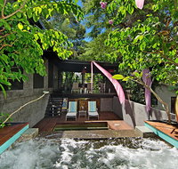 CELADON Holiday House - Whitsundays Accommodation