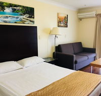 Centenary Motor Inn - Whitsundays Accommodation