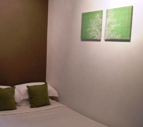 Centennial Inn On Bathurst - Whitsundays Accommodation 2