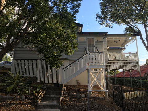 Central Cottage - Whitsundays Accommodation 2