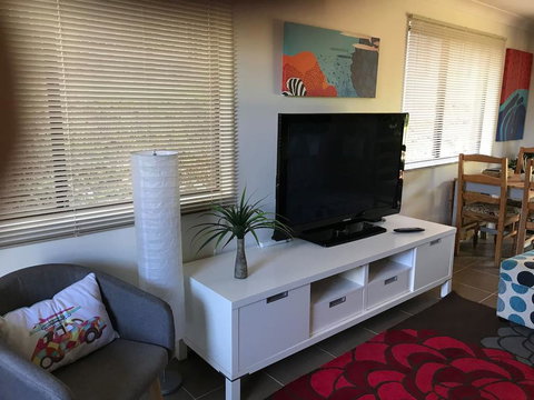 Central Gold Coast 3 Double Bedroom Apartment - Whitsundays Accommodation 0