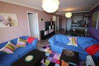 Central Park 14 - Centrally located with views to the mountains