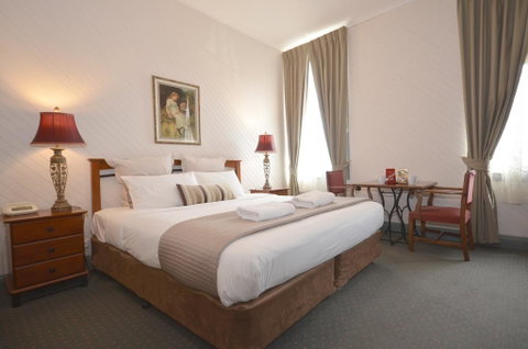 Central Springs Inn - Whitsundays Accommodation 3