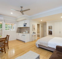 Chapel Woods Bed and Breakfast - Whitsundays Accommodation