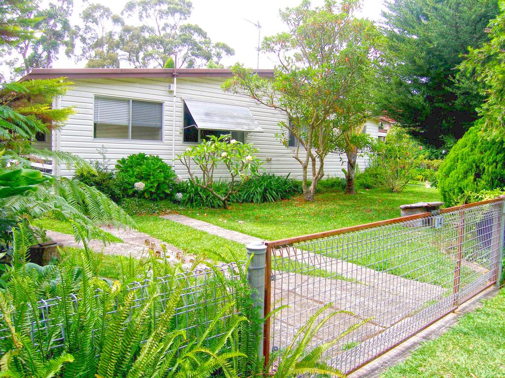 Myola NSW Whitsundays Accommodation
