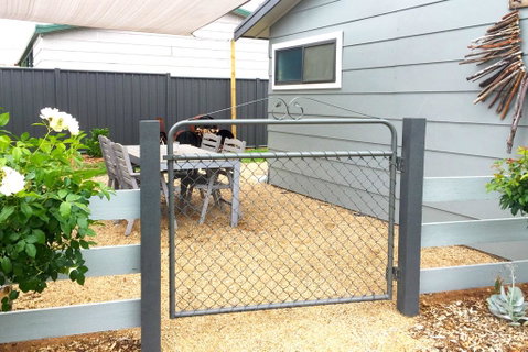 Charlottes Honor - River & Golf Cottage - Whitsundays Accommodation 1