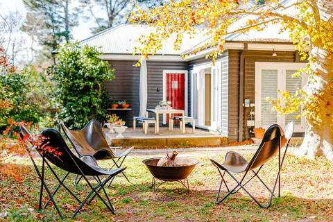 Charming Mountain Cottage - Whitsundays Accommodation 2
