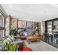 Chic warehouse apartment in hipster foodie hub - Whitsundays Accommodation