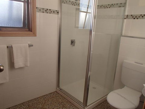 City Colonial Motor Inn - Whitsundays Accommodation 3