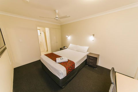 Citywalk Motor Inn - Whitsundays Accommodation 2